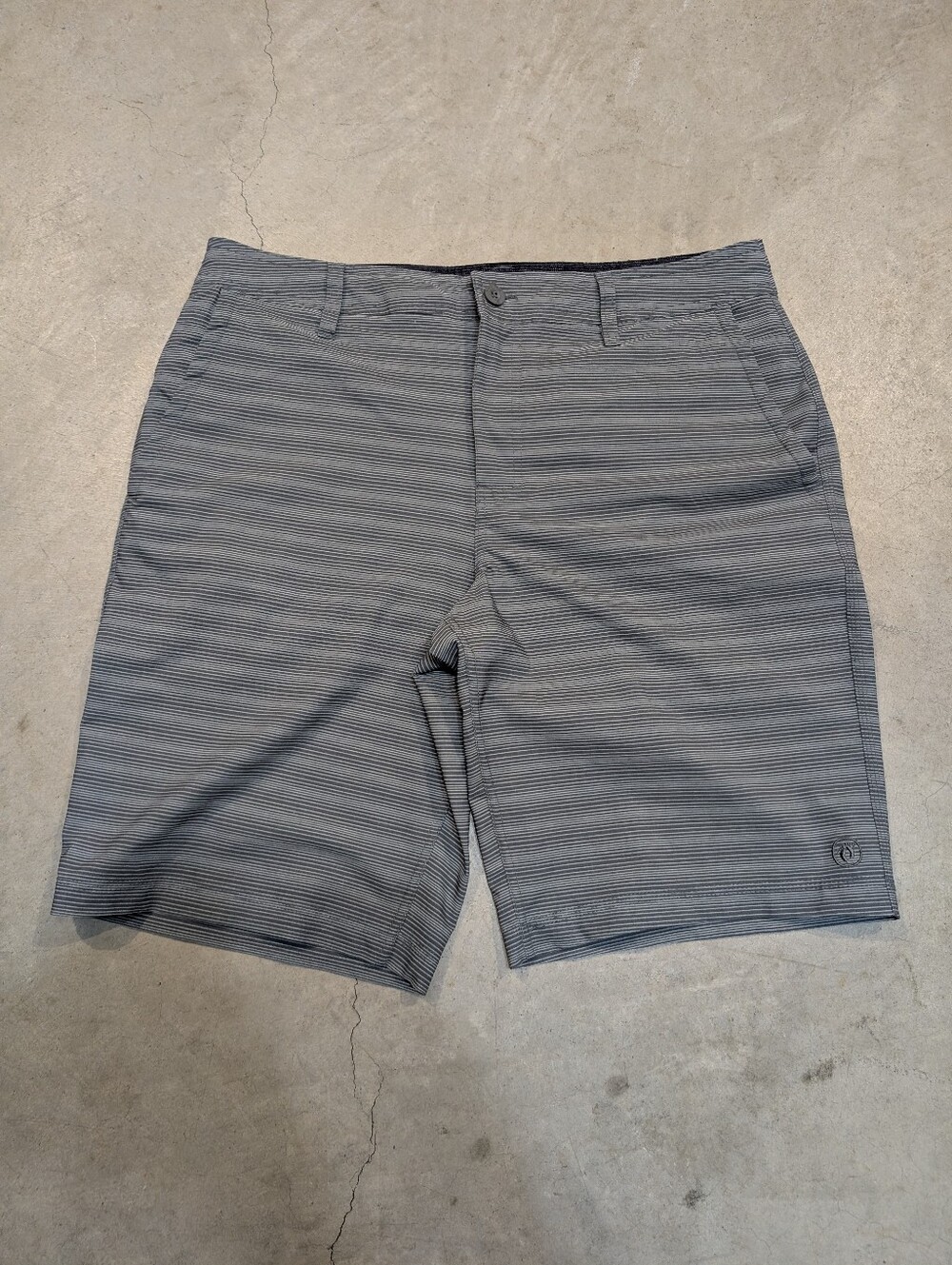 Hang Ten Men's 34 Gray Striped Board Shorts Outdoor